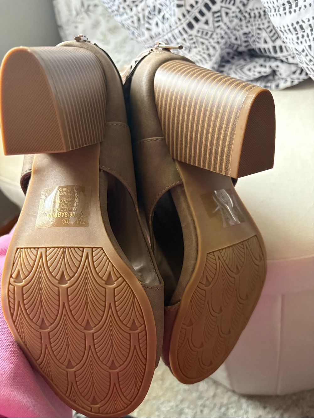 Booties - Picture 3 of 4